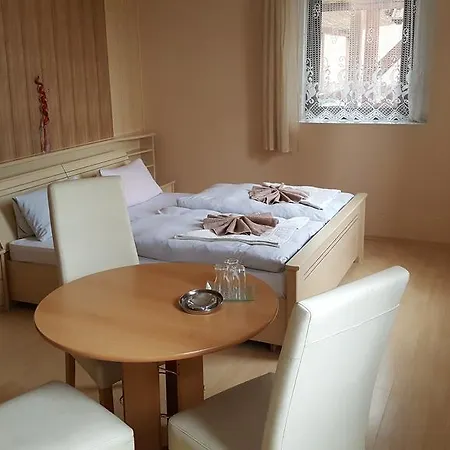 Gæstehus U Dubu *